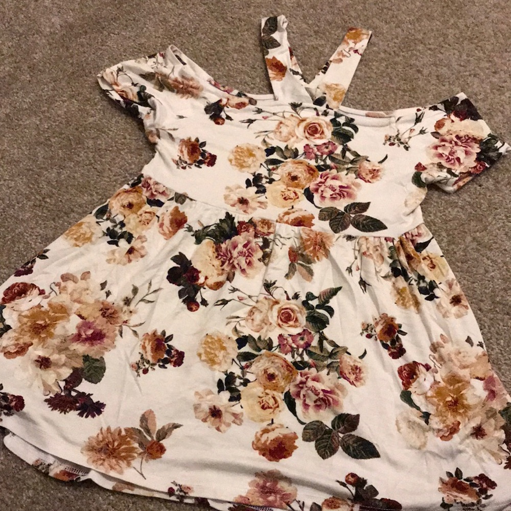 NWT floral shirt